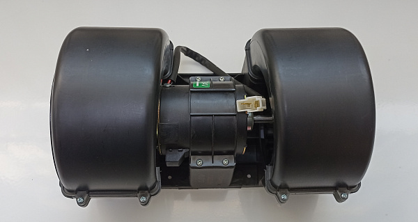 Мотор отопителя Shacman F2000 (Createk)
