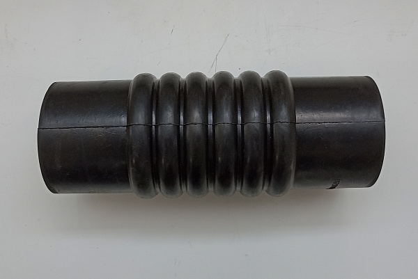 Патрубок радиатора нижний Shaanxi d=60 L=200